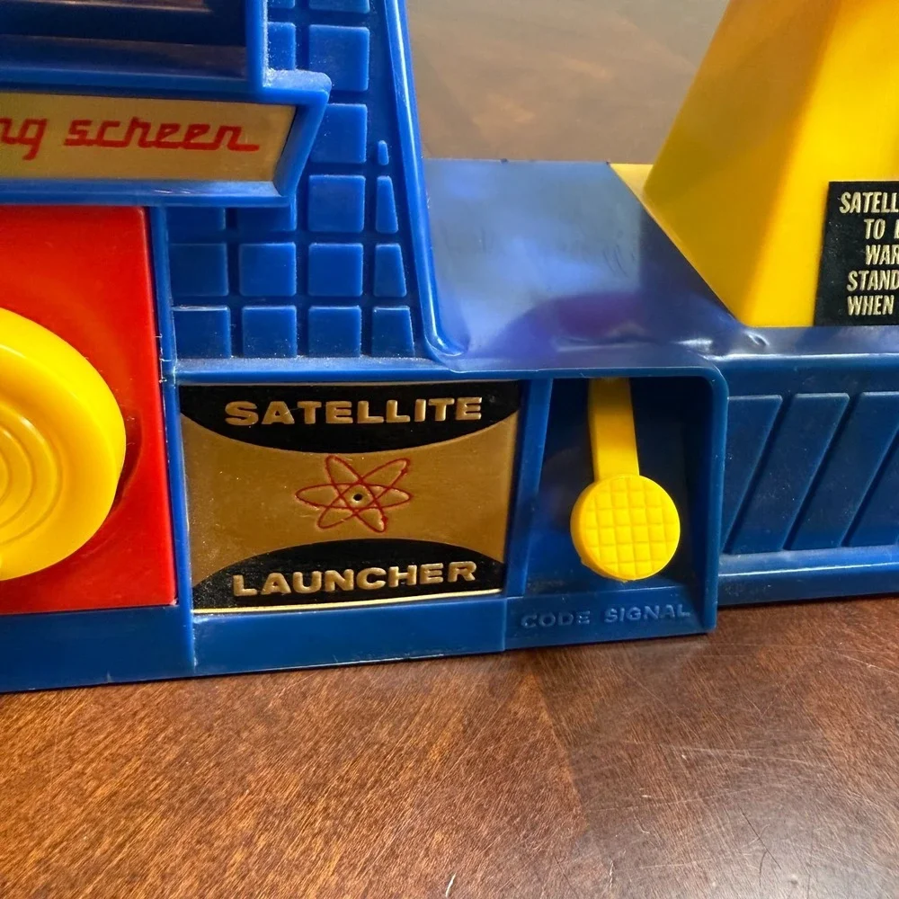 Vintage‎ 1960s REMCO ICBM Vanguard Satellite Launcher Toy w/ Box